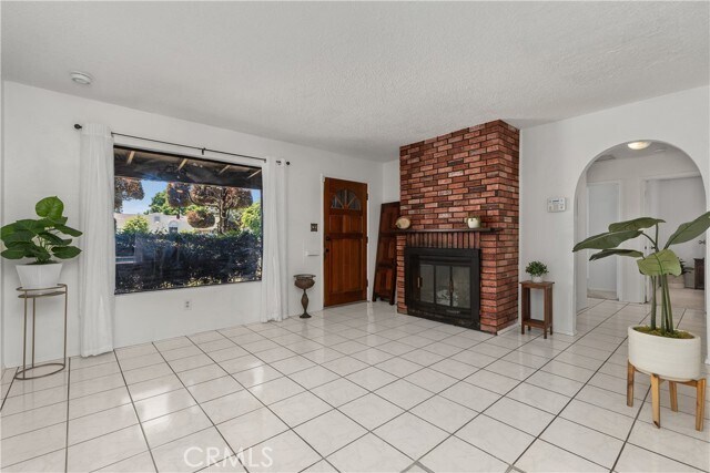 Building Photo - 12738 Longworth Ave