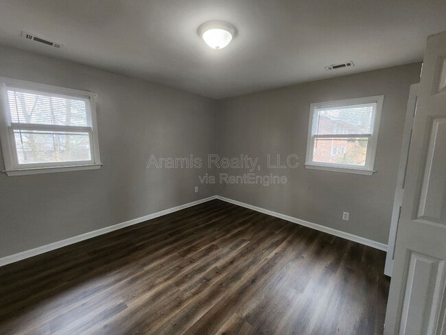 Building Photo - 3765 Will Lee Rd