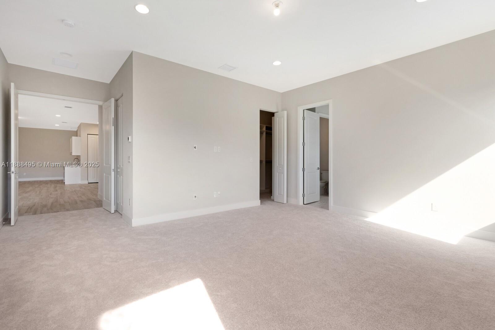 Building Photo - 13130 Addilyn Ct