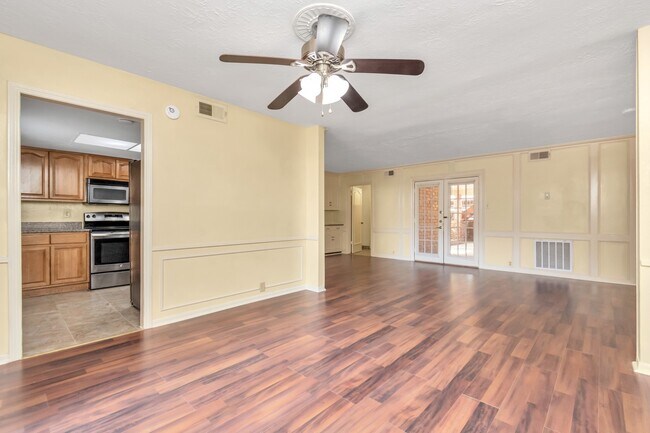 Building Photo - 4702 Cashel Cir