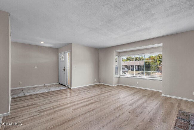 Building Photo - 418 Ramble Ridge Dr