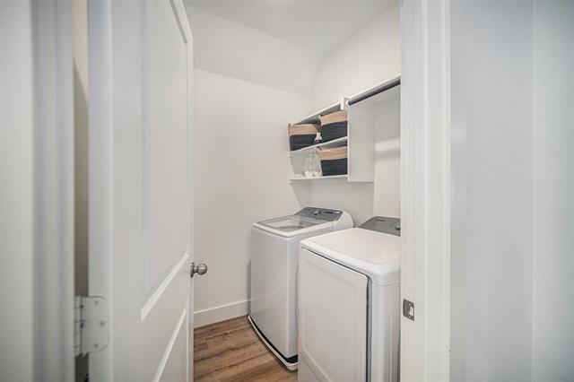 Building Photo - 7665 Reis Ln