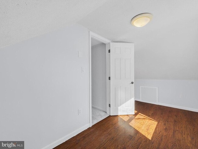 Building Photo - 7707 Warsaw Ave