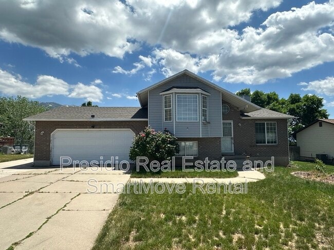Primary Photo - 1034 3350 N