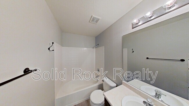 Building Photo - 6165 Katy Ct