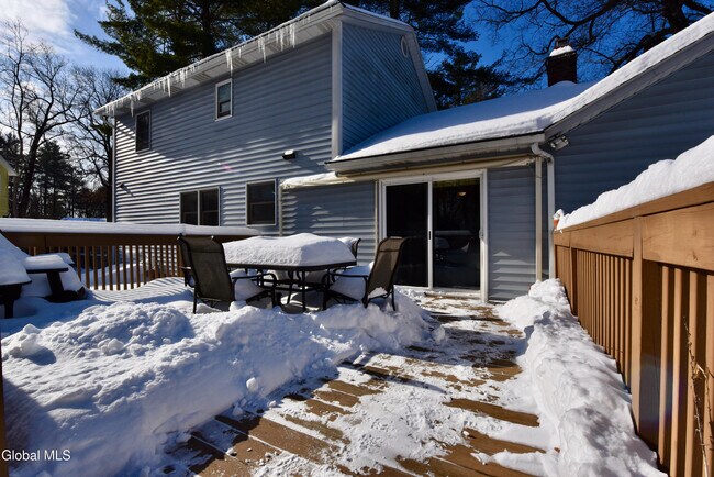 Building Photo - 9 Bell Flower Rd