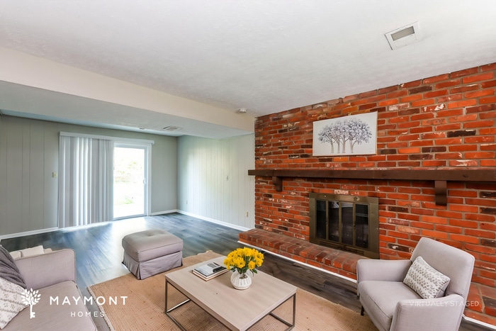Building Photo - 1701 Collinspark Ct