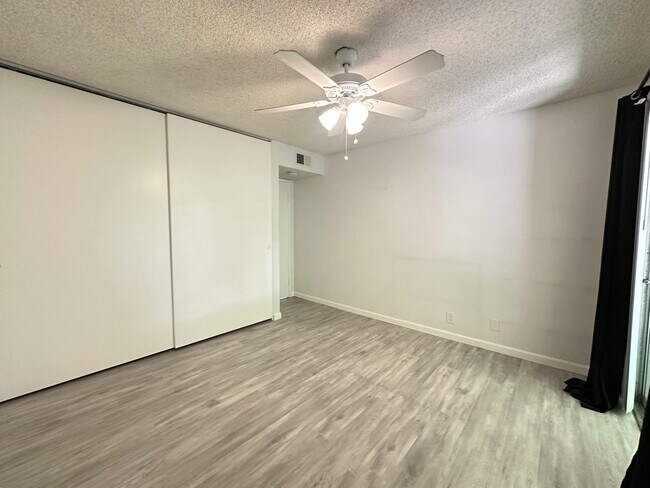 Building Photo - 64281 Spyglass Ave