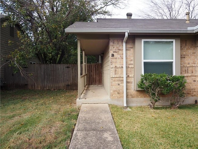 Building Photo - 7808 West Gate Blvd