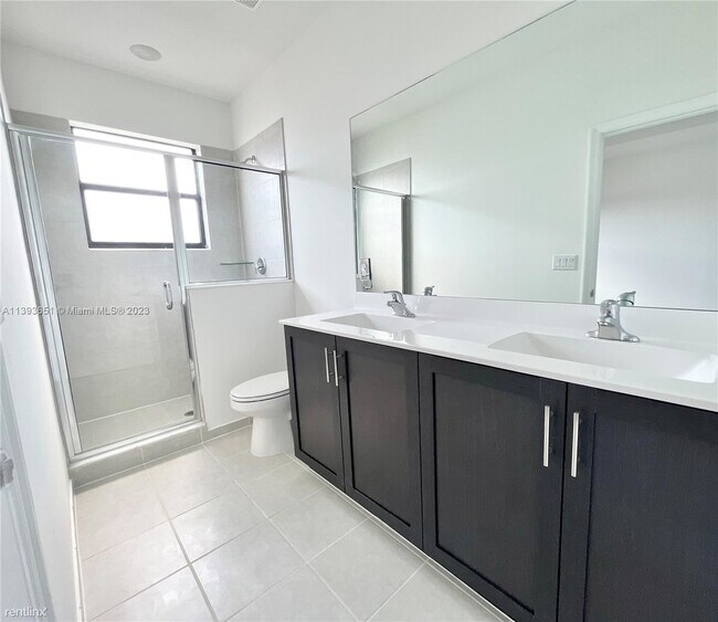 Building Photo - 3 br, 2.5 bath House - 23269 SW 111th Ave