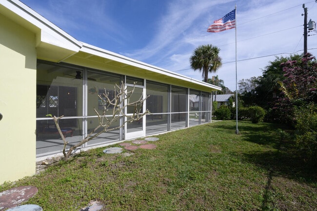 Building Photo - 912 Marlin Cir