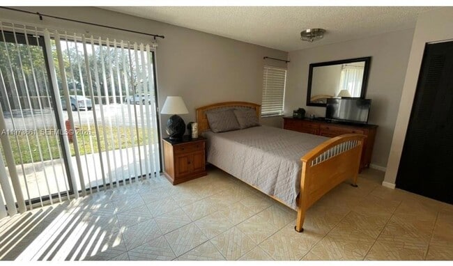 Building Photo - 10001 W Atlantic Blvd