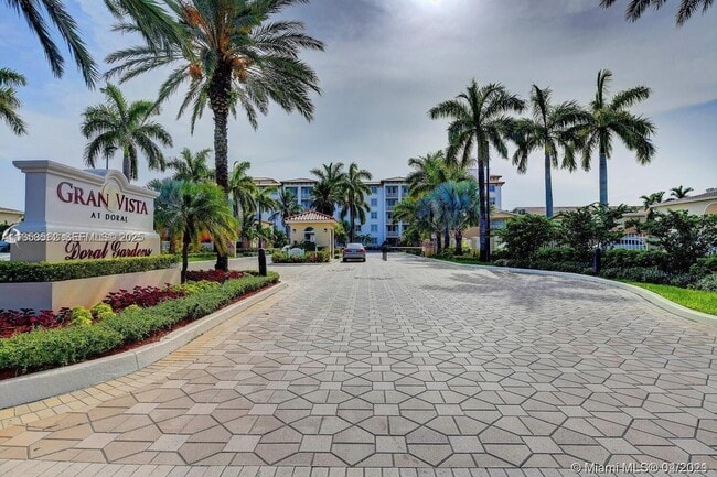 Building Photo - 4660 NW 79th Ave