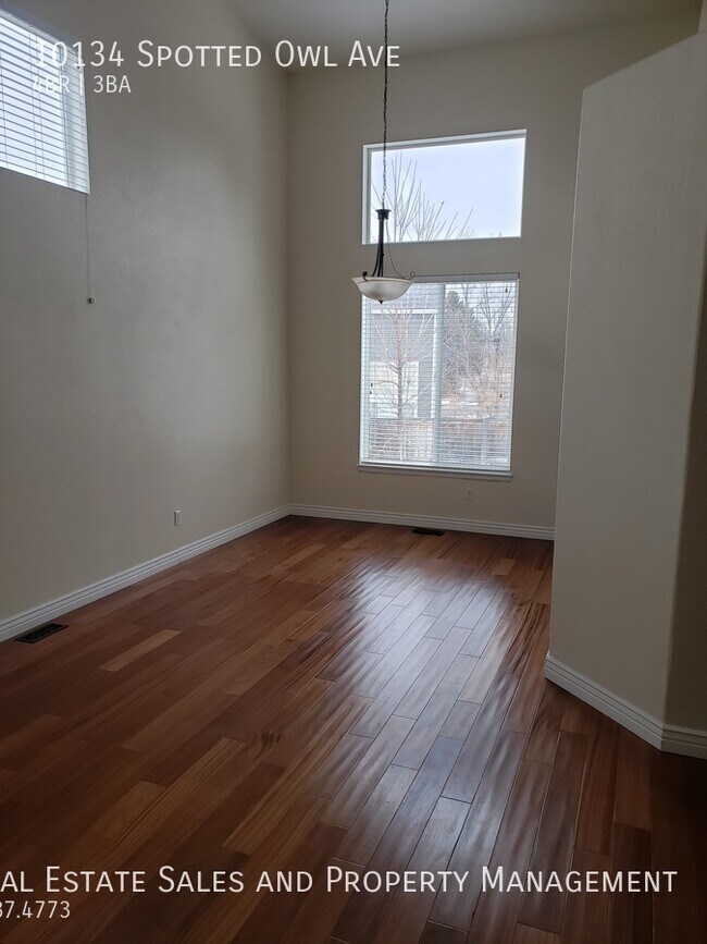 Building Photo - Highlands Ranch