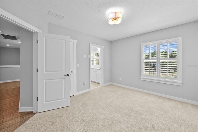 Building Photo - 5834 S MacDill Ave