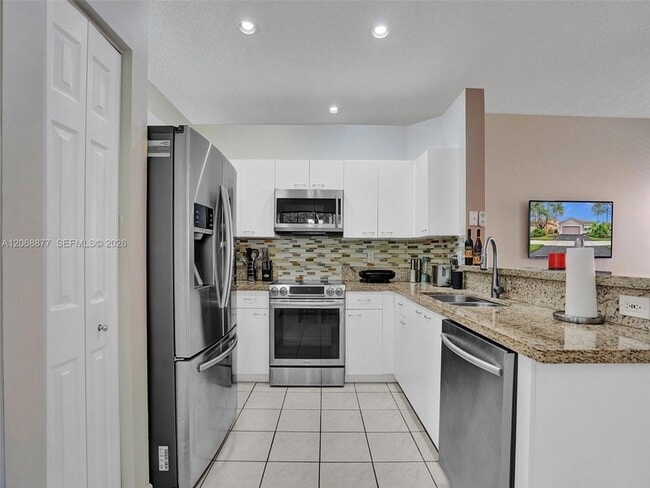 Building Photo - 938 Bluewood Terrace