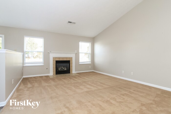 Building Photo - 402 Red Tail Pl
