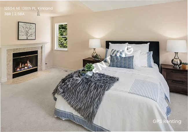 Building Photo - ? Peaceful Retreat in the Heart of Kirkland!