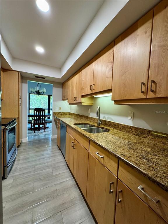 Building Photo - 3031 Willow Green Dr
