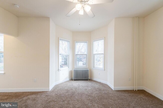 Building Photo - 4422 Pechin St