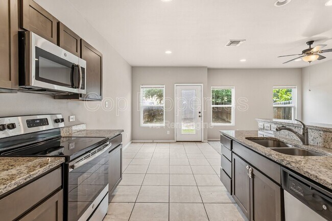 Building Photo - 11103 Belair Dr