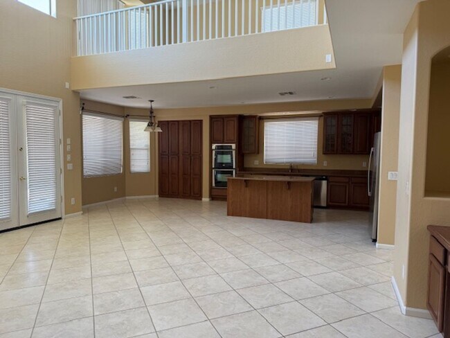 Building Photo - Flag Homes - 066