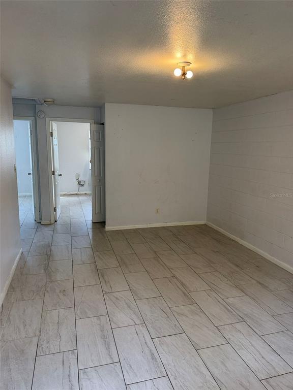 Building Photo - 8105 N Klondyke St