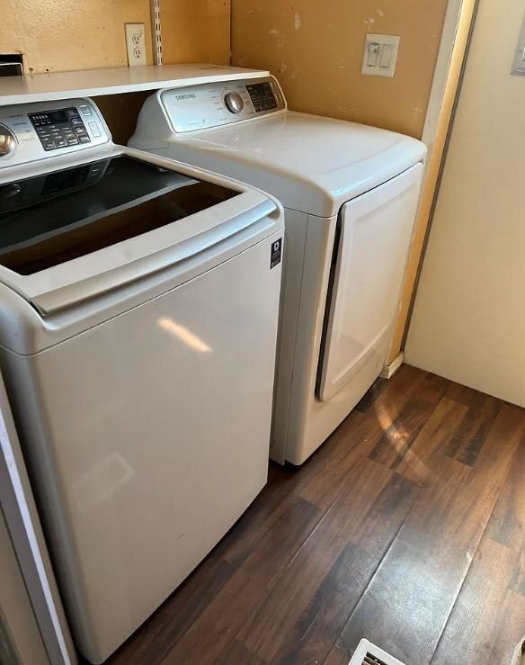 Building Photo - 2640 S Cottonwood Ln