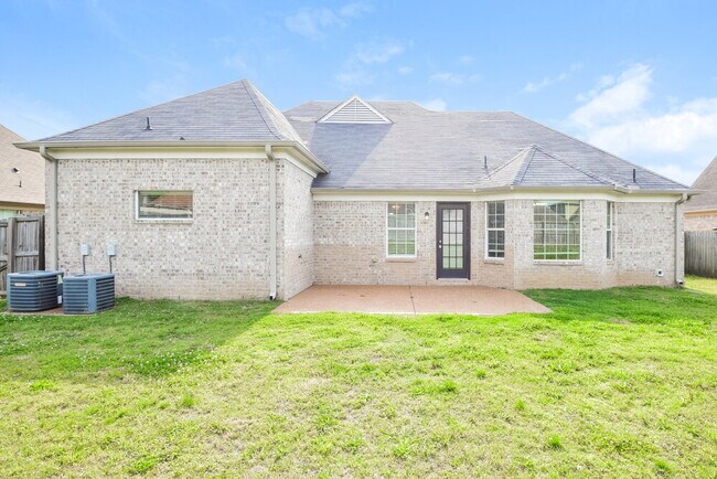 Building Photo - 9069 Gavin Dr