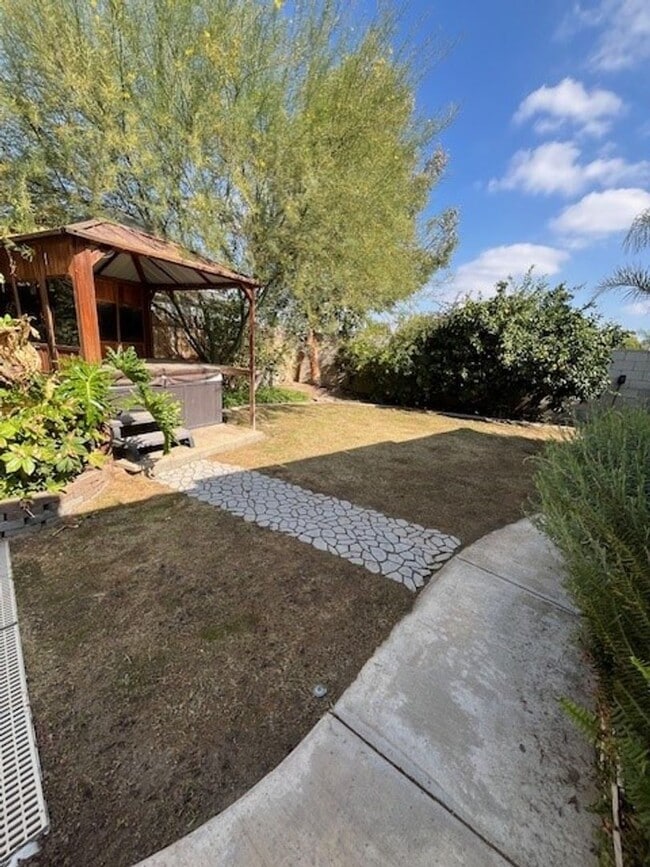 Building Photo - 15321 Lake Berryessa Ct