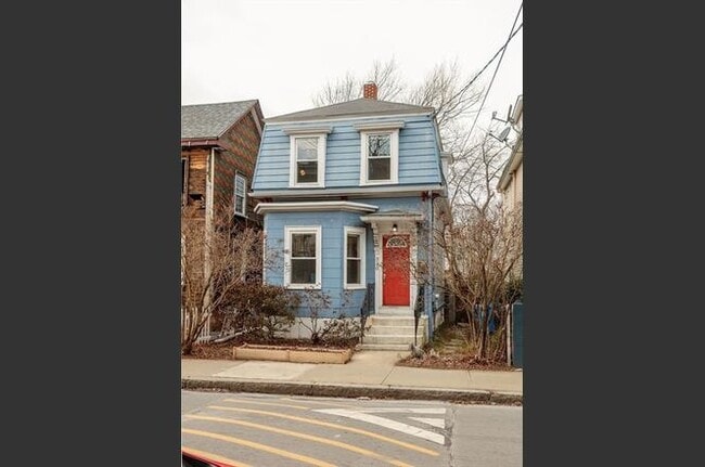 Building Photo - 330 Lowell St