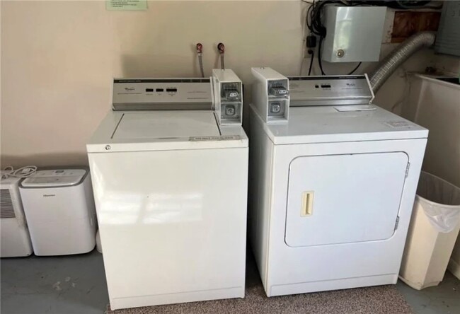 Building Photo - 291 Mulberry Ave