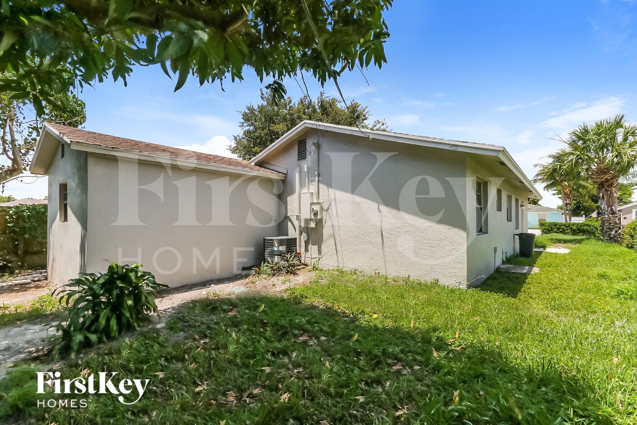 Building Photo - 220 Broward Ave