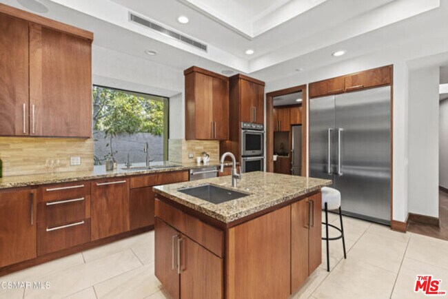 Building Photo - 17424 Cumpston St