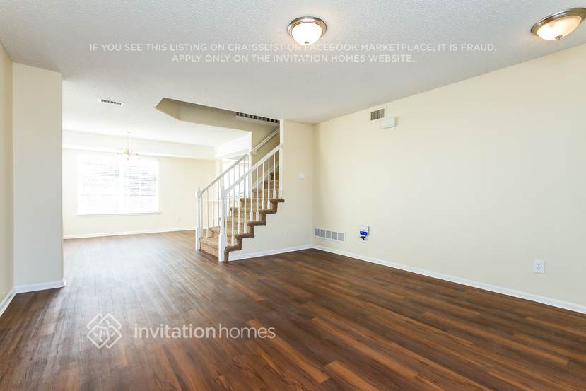 Building Photo - 21166 E 40th Pl