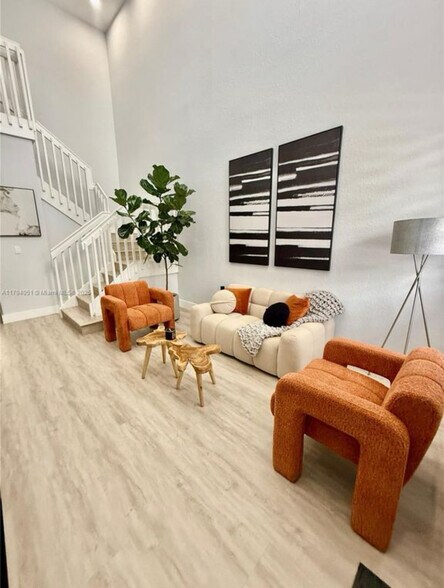 Living room 1 - 1481 SE 25th Ter