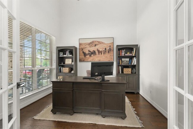 Building Photo - 27121 Holtwood Grove Rd