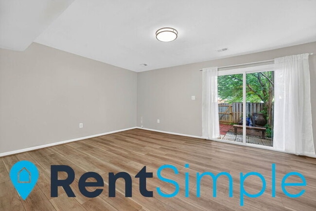 Building Photo - 14828 Ensor Ct
