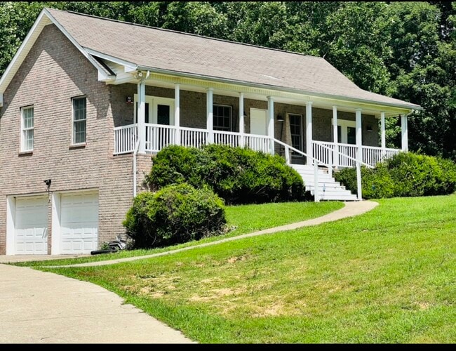 Building Photo - 7378 Smiley Hollow Rd