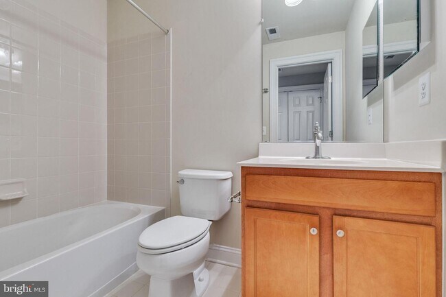 Building Photo - 42668 Keiller Terrace