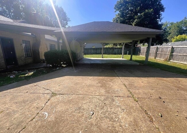 Building Photo - 5300 Steuben Dr