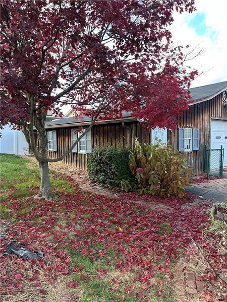 Building Photo - 414 Plum Ave