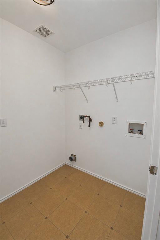 Building Photo - 13525 Briarcreek Loop