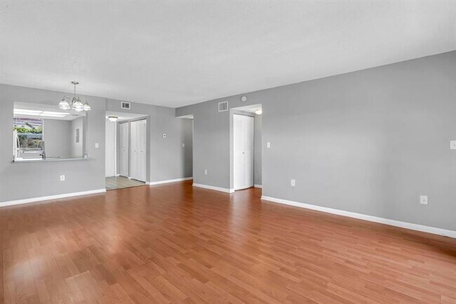 Building Photo - 5200 NW 31st Ave