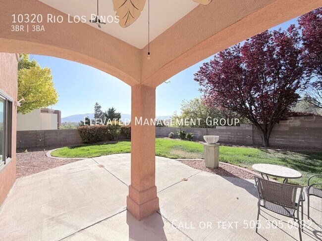 Building Photo - 10320 Rio Los Pinos Dr NW