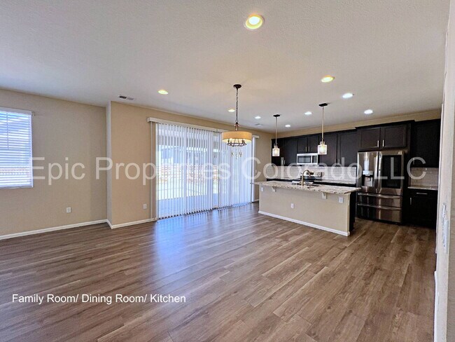 Building Photo - Available June 5, 2026! Gorgeous Aurora Highlands 3+ Bed/3Ba house!!