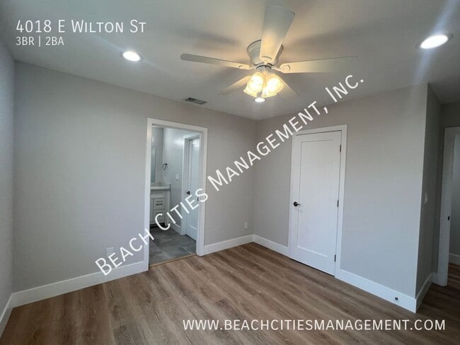 Building Photo - 4018 E Wilton St