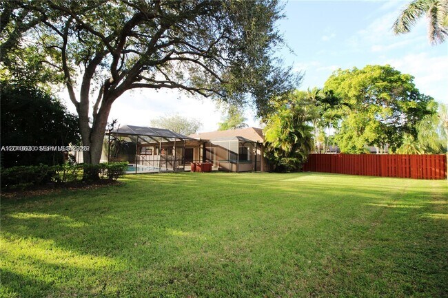 Building Photo - 10280 SW 141st St