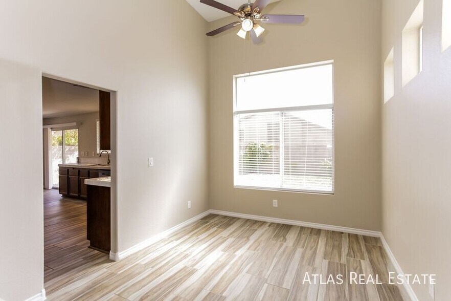 Building Photo - 6122 Flaming Arrow Rd