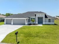 Building Photo - 65 Fairway Rd